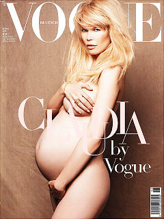 Беременная Клаудия Шиффер обнажилась для «Vogue»