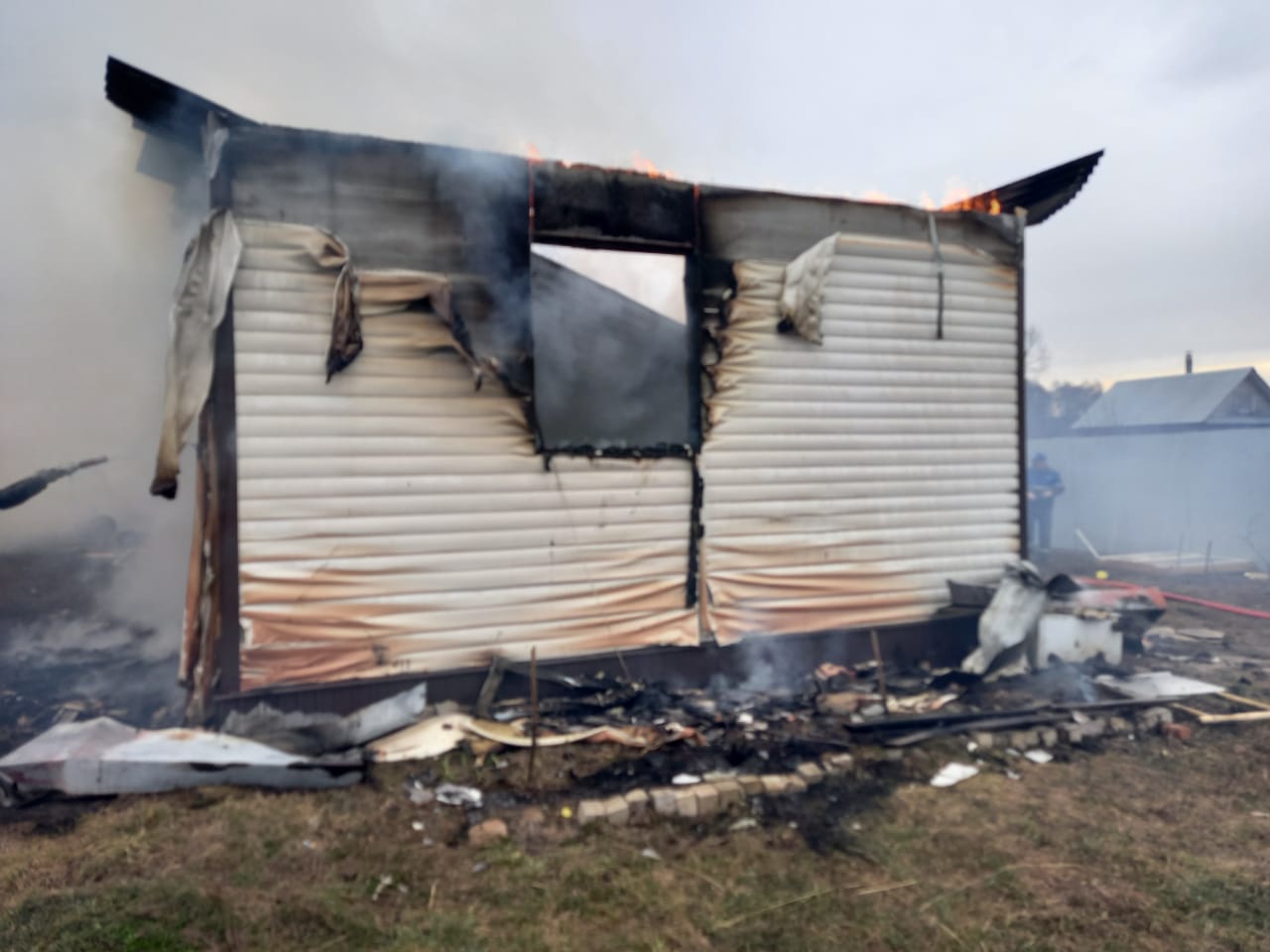 Сгоревший дом в селе Богородское