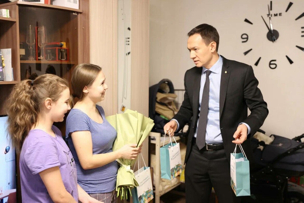 Работа с семьями мобилизованных. Семьи мобилизованных граждан. Работа с семьями мобилизованных. Центр помощи семьям мобилизованных. Поддержка семей мобилизованных.