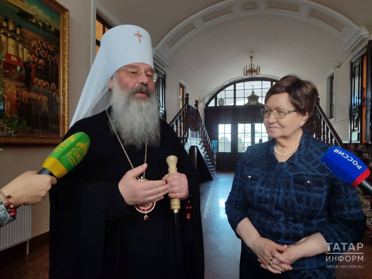 Елена Фенина / 