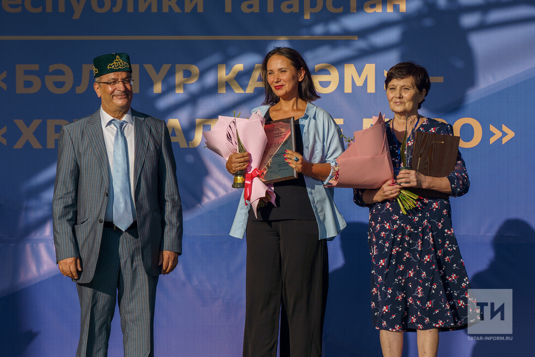 Председатель общественной палаты татарстана зиля валеева. Предприниматели татар информ фото. Ларионова наталья игоревна корпорация мсп. Валеева зиля рахимьяновна общественная палата. Победитель конкурса татарская красавица.