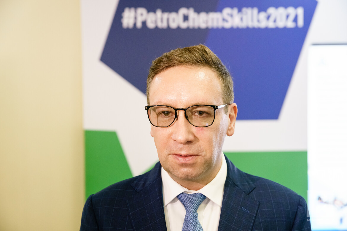 Заместитель генерального директора по персоналу и социальным вопросам ПАО «Нижнекамскнефтехим» Родион Булашов