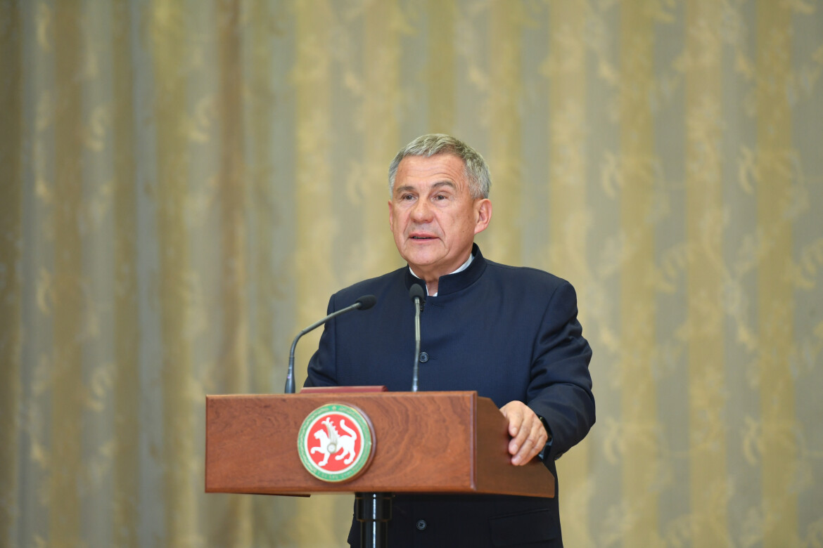 День социального работника татар информ. Раша тудей логотип. Буксир толкач-700. Рт на р. Структура аппарата президента рт.