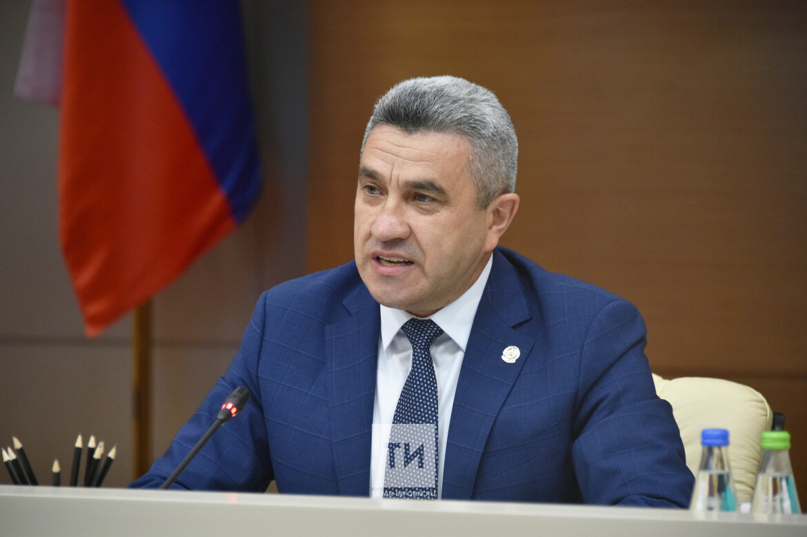 Ильсур Хадиуллин: «Средний балл ЕГЭ в Татарстане вырос по нескольким предметам»