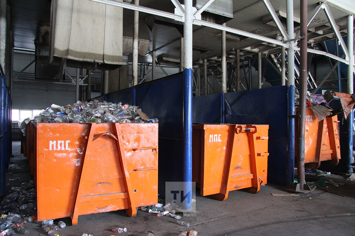 мусорные контейнеры