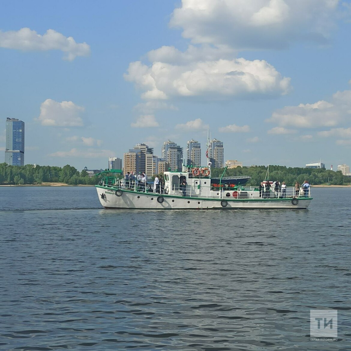 судно Фламинго