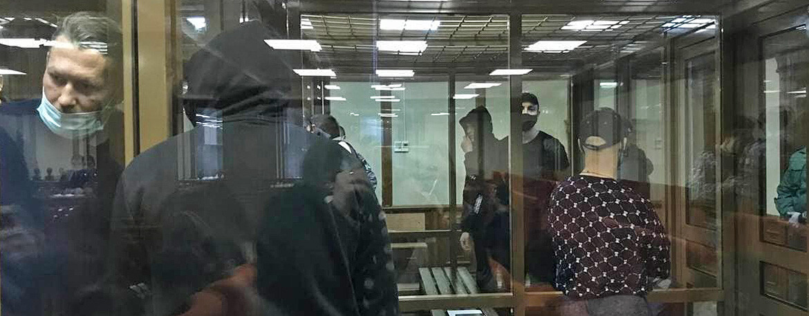 Заработок на ДТП и канал незаконной миграции: суд оглашает обвинение по делу «Тукаевских»