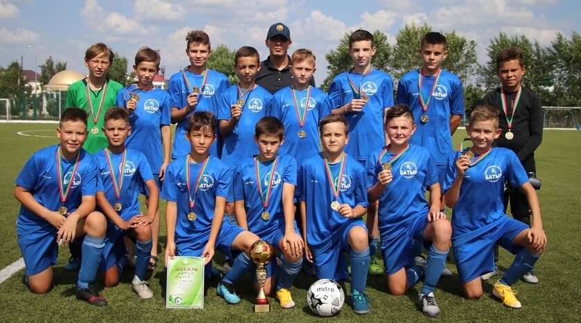 Команда из Буинска стала победителем первенства Татарстана по футболу среди малых городов