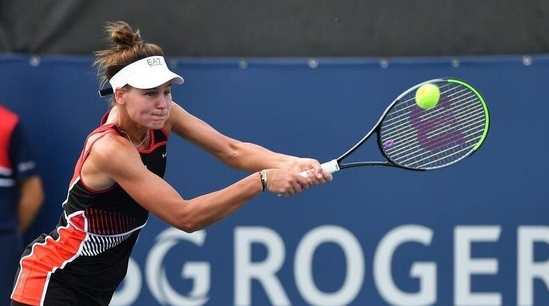 Вероника Кудерметова вышла во второй раунд теннисного турнира в США
