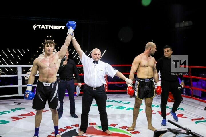 Татарстанский боец Адель Зарипов проведет бой на турнире в Екатеринбурге