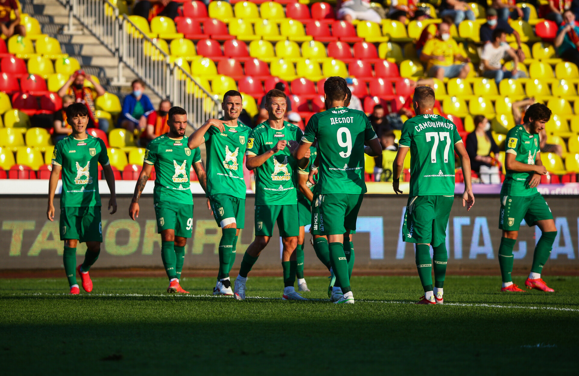 Рубин казань 1999. Рубин футбольный клуб. Новости футбола казань. Семак рубин. Рубин казань.