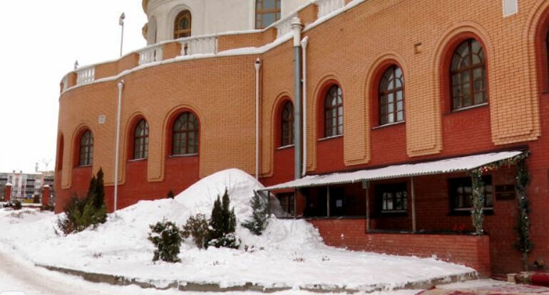 Митрополит Кирилл открыл в Альметьевске социальный отдел епархии для бездомных