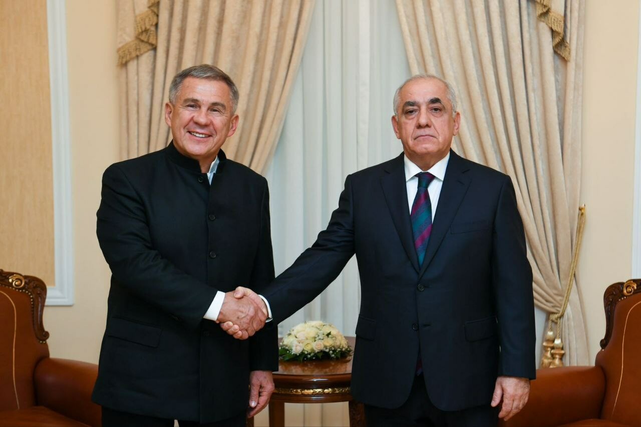 Минниханов пригласил представителей бизнеса Азербайджана посетить Татарстан
