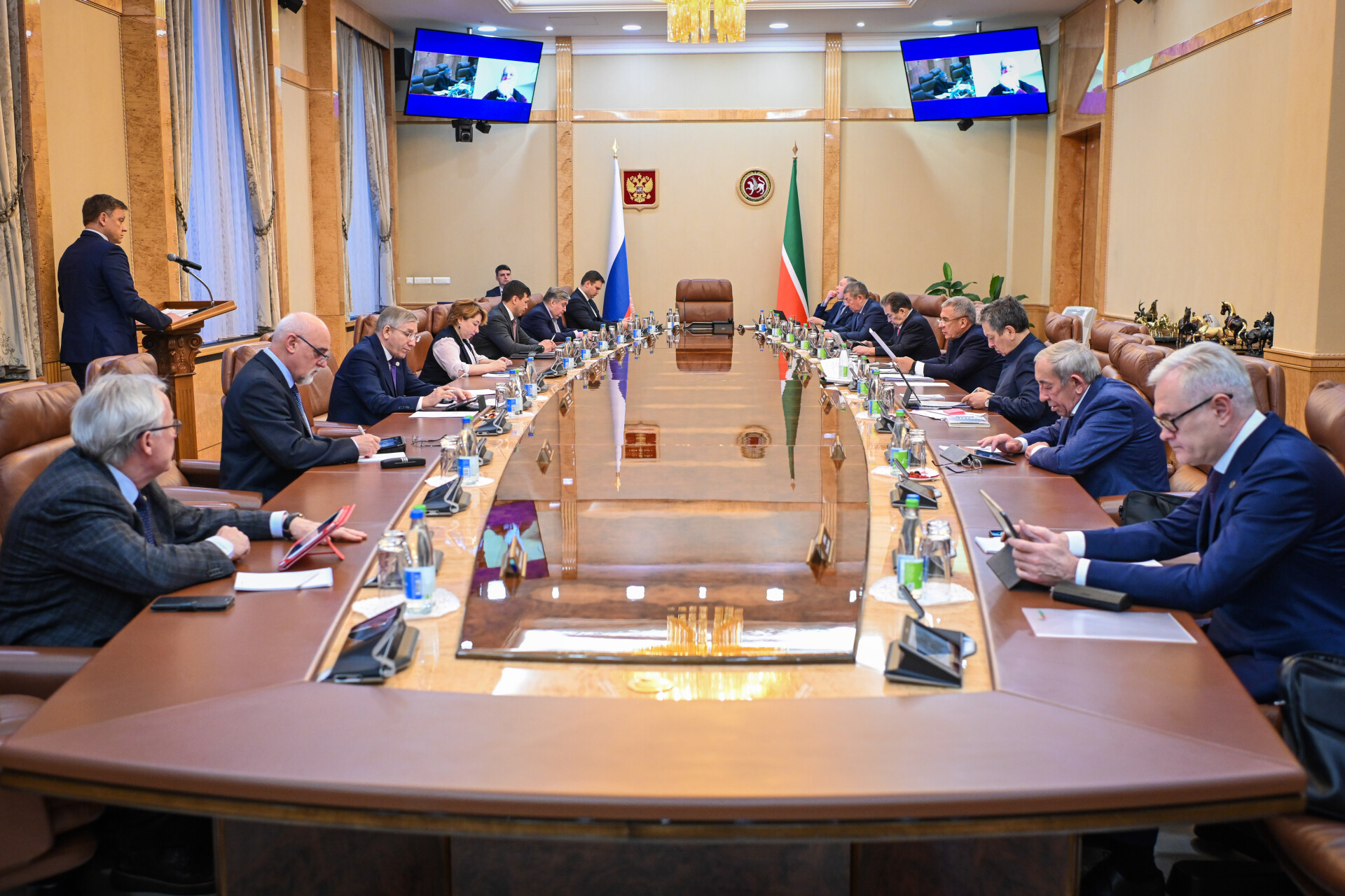 Минниханов провел заседание Совета директоров ПАО «Татнефть»