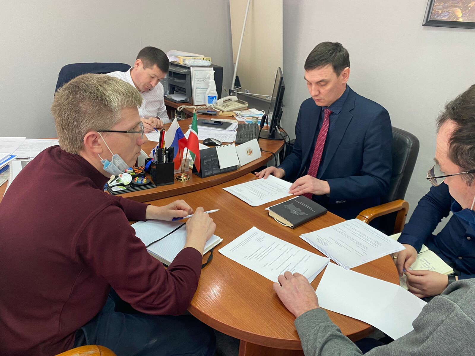 спутник исс решетнев. запуск ракеты в космос. капитан татарстан и минниханов. спутниковые системы решетнева железногорск. новости рт спутник.