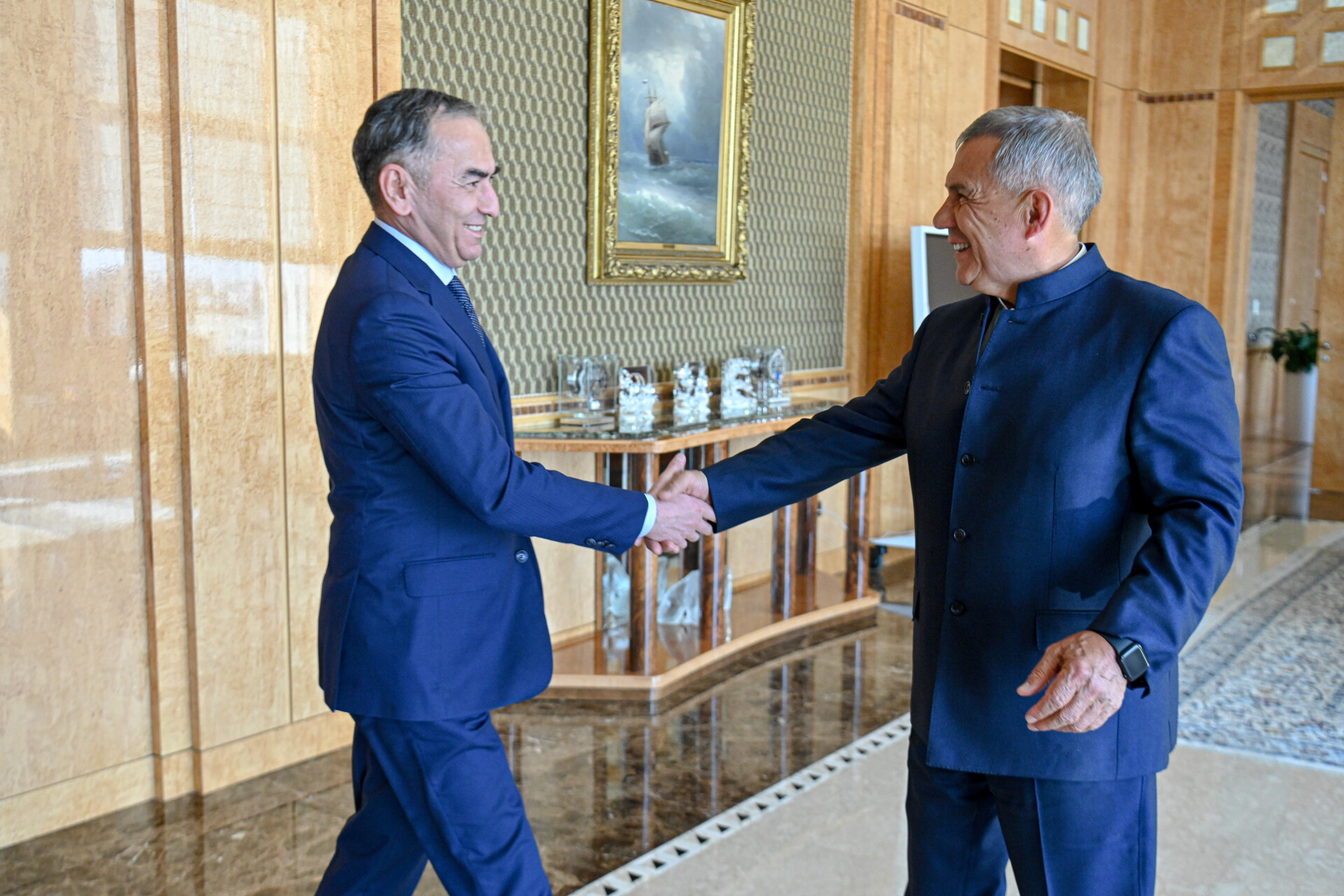 Минниханов и Тешабаев обсудили дальнейшее развитие технопарка «Чирчик» в Узбекистане