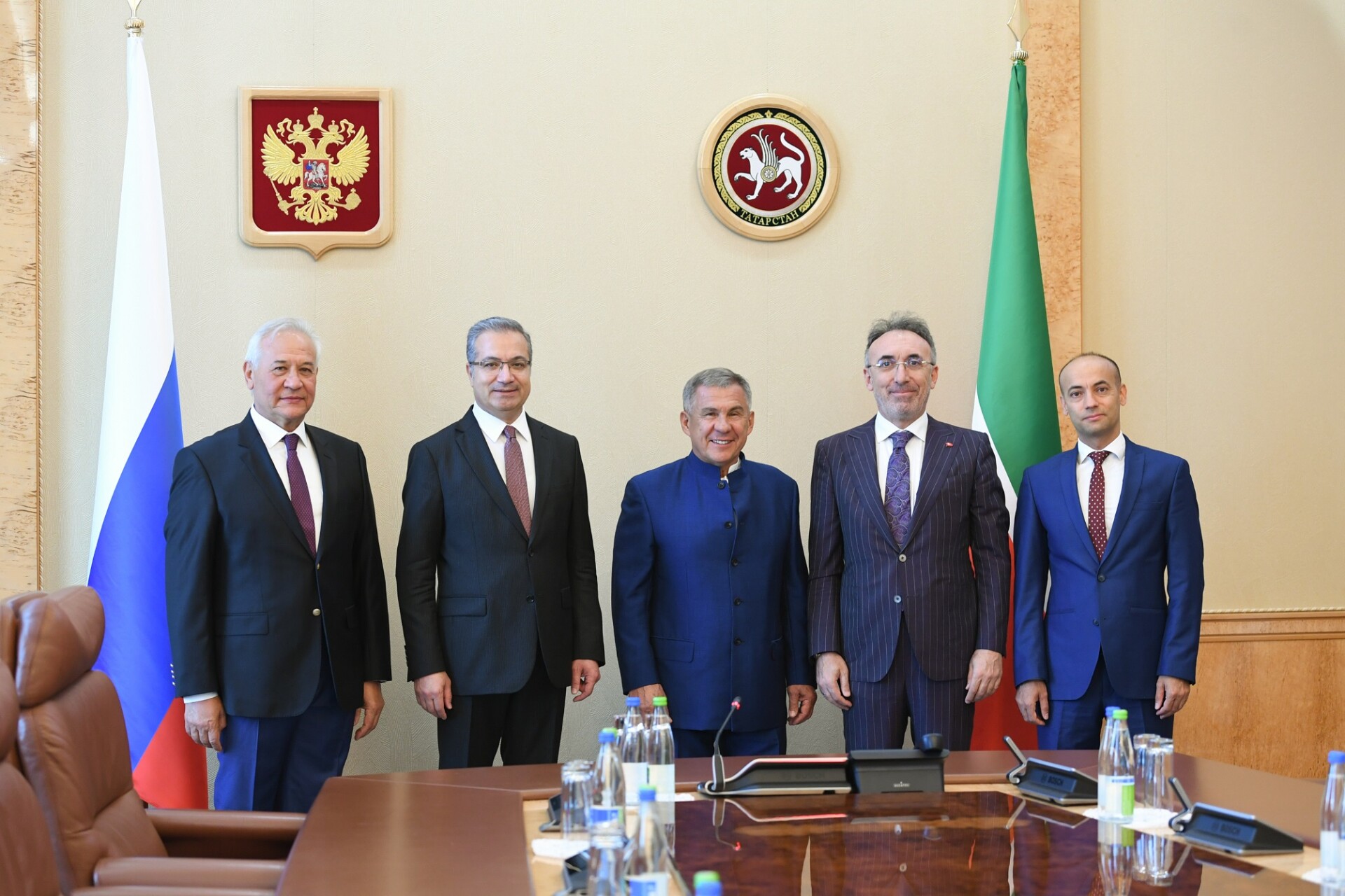 Минниханов обсудил сотрудничество с бизнес-делегацией из Турции