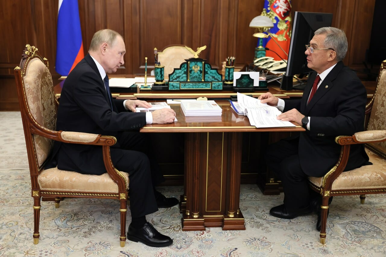 Минниханов доложил Путину, что Татарстан выделил на поддержку СВО почти 2,5 млрд рублей