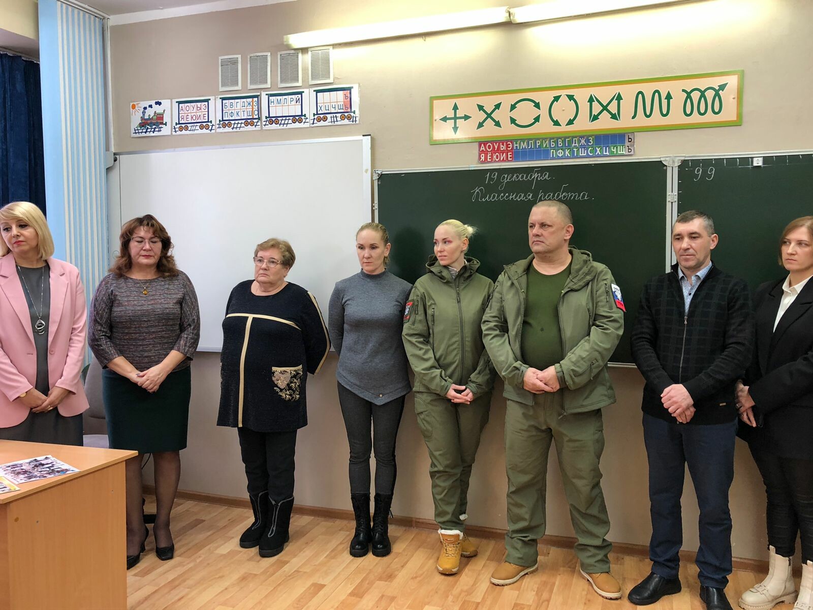 В челнинской школе появилась «Парта Героя» в память о бойце СВО