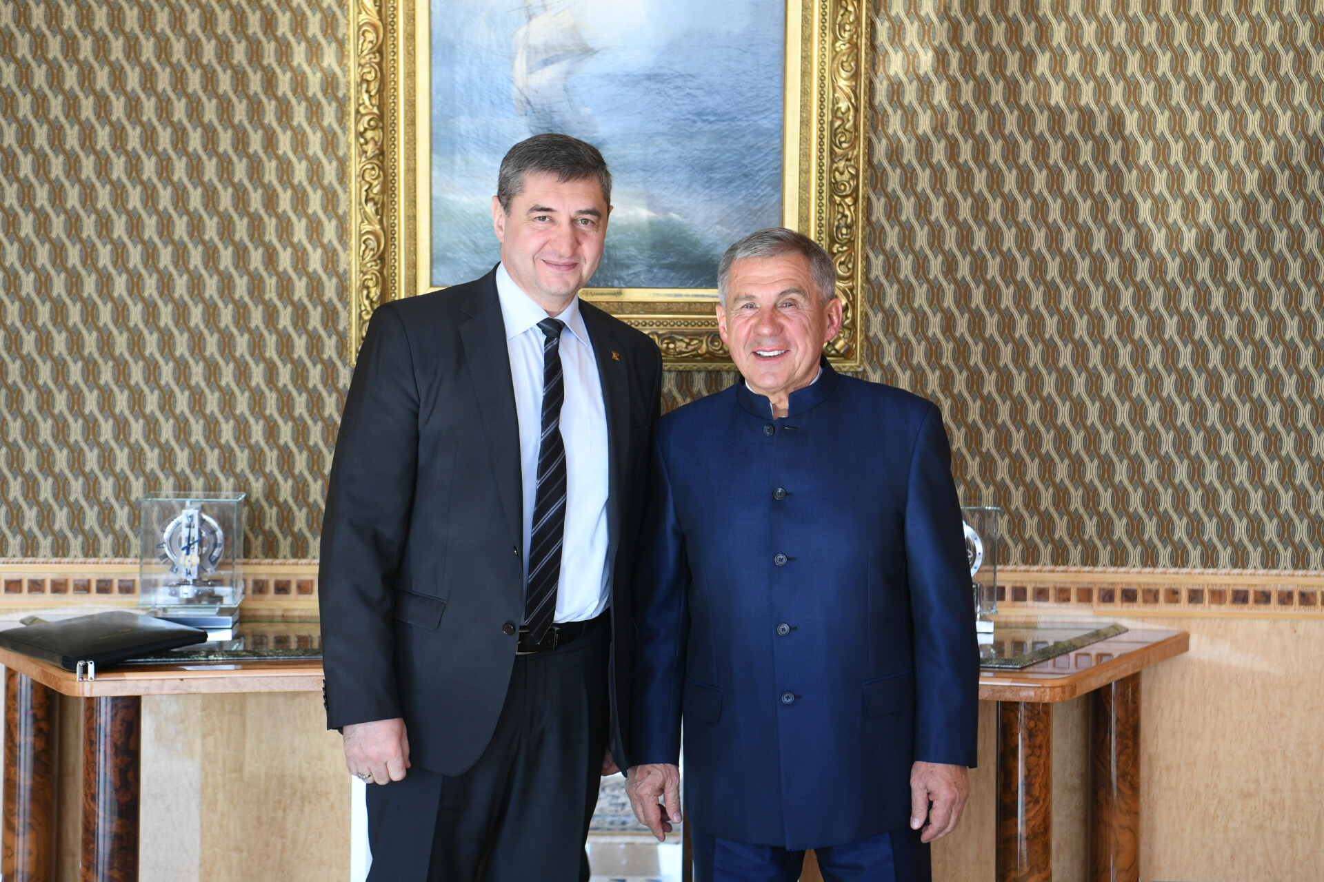 Минниханов и Ашкалов обсудили совершенствование работы татарстанской таможни