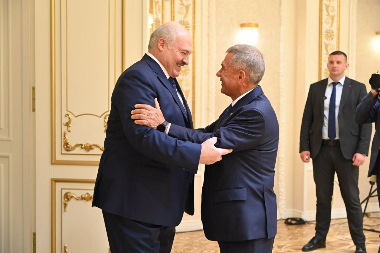 Минниханов на встрече с Лукашенко: В условиях санкций нужно укреплять связи в экономике