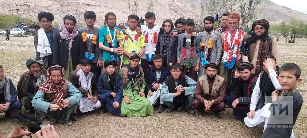 Волейболисты афганского татарского интерната посвятили свою победу Минниханову