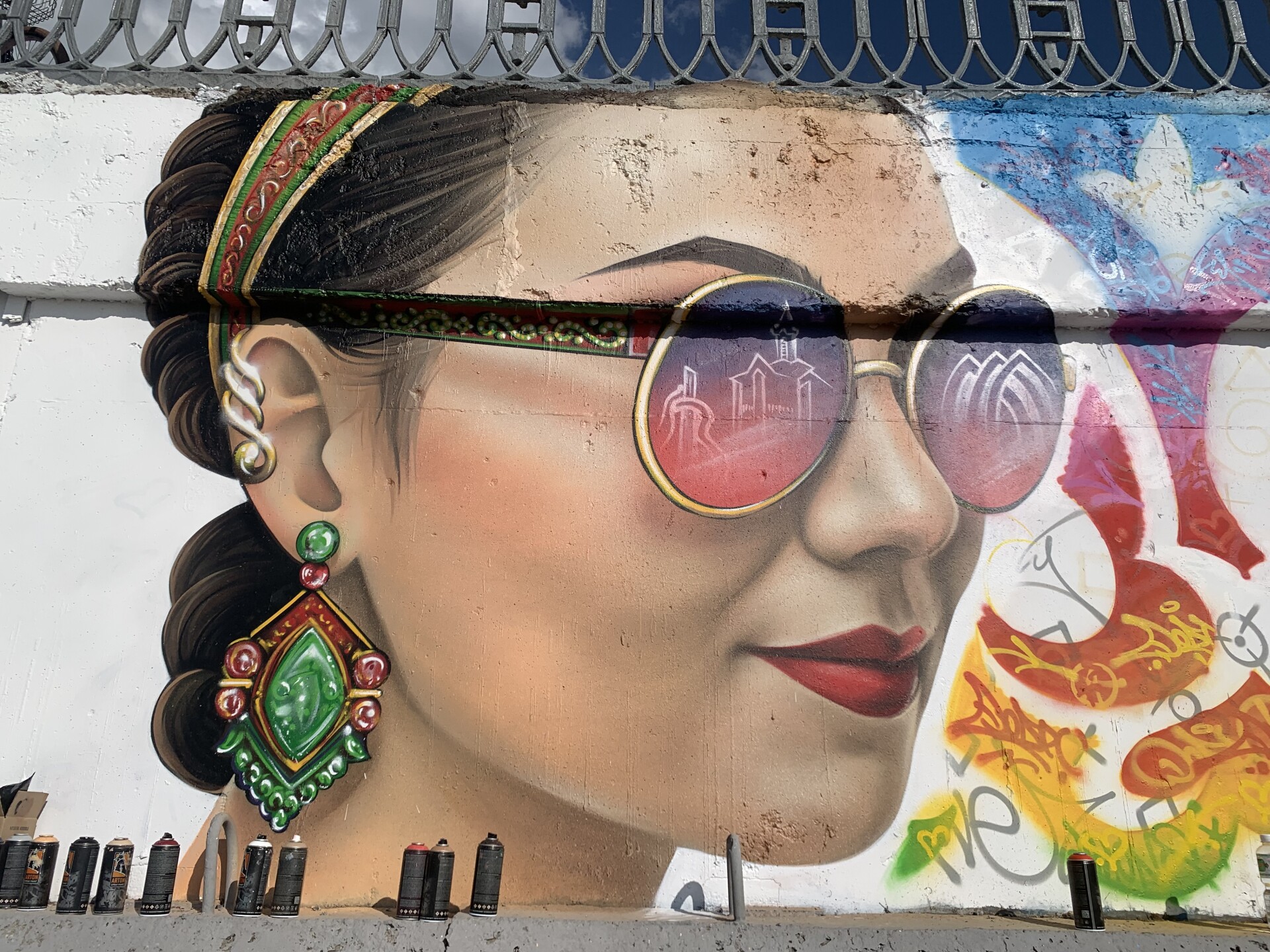 Уличные художники со всей России разрисовали набережную Табеева в Челнах