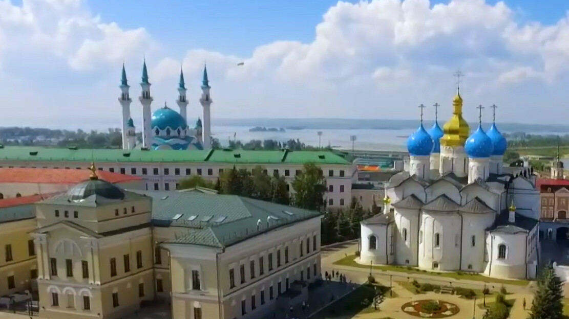 Минниханов опубликовал необычное поздравительное видео в честь Дня России