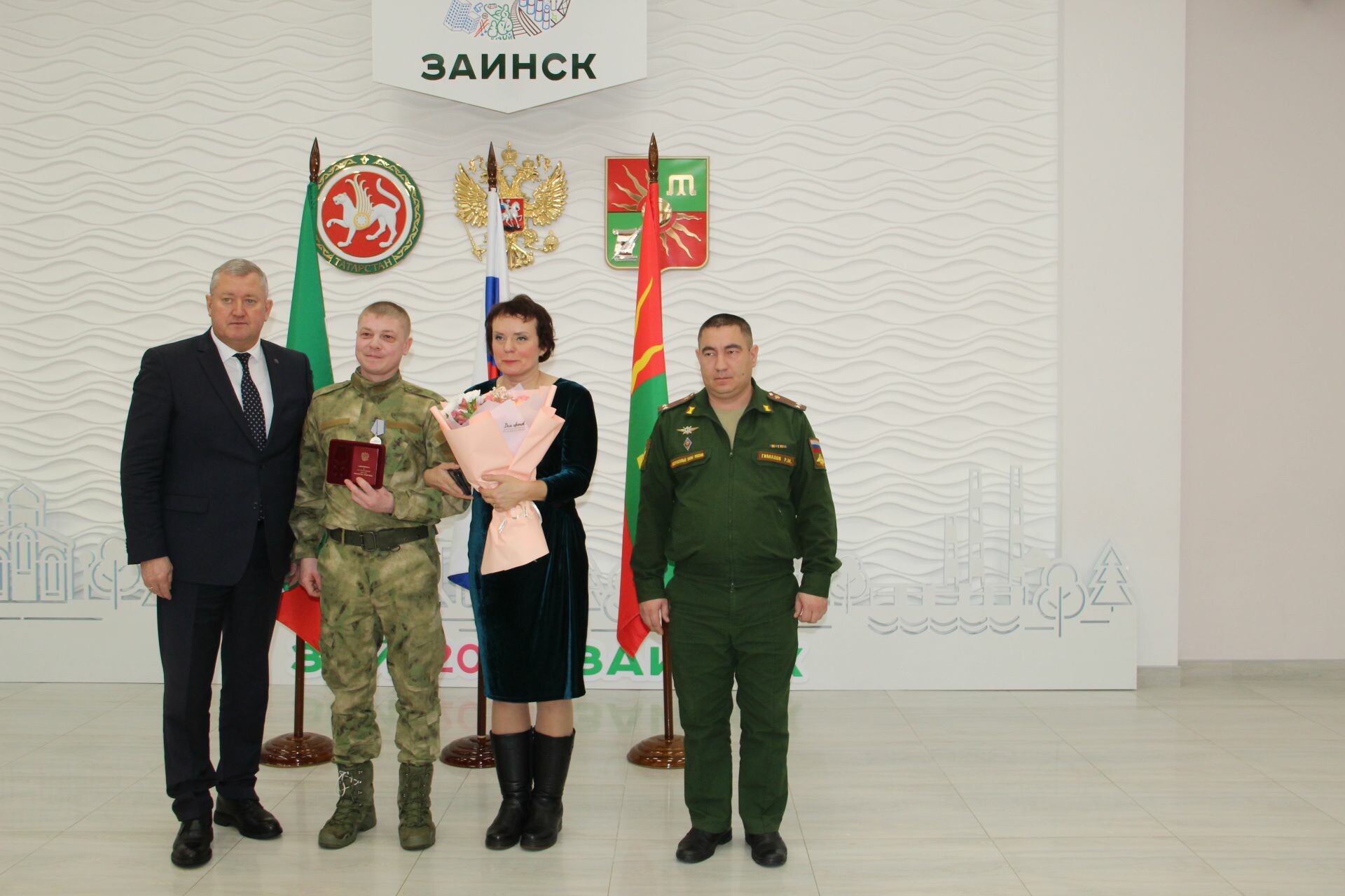 Боец из Татарстана награжден медалью «За отвагу» за спасение товарища из окопа