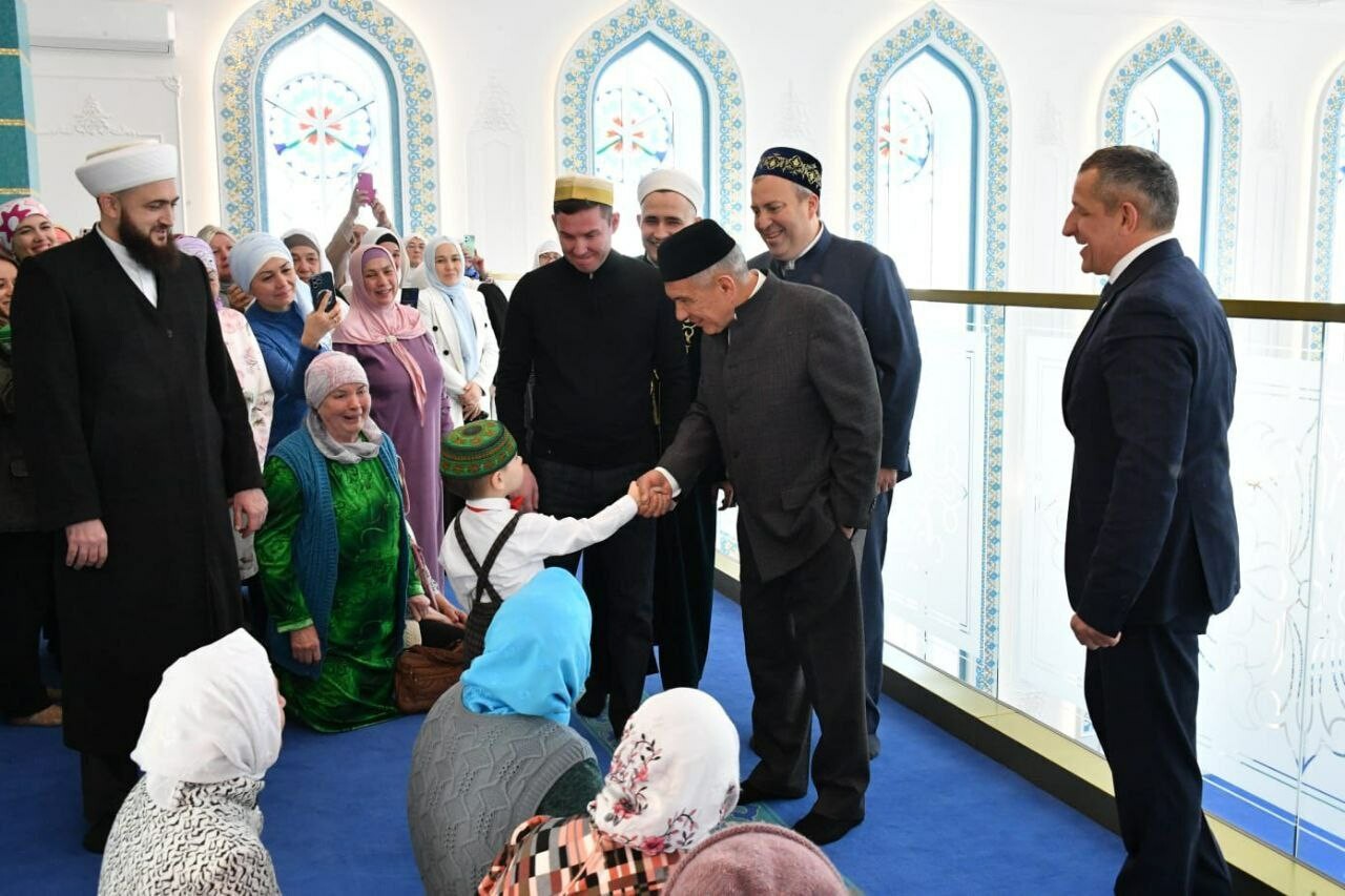 Минниханов рассказал подписчикам об открытии мечети «Зайнаб» в центре Лаишево