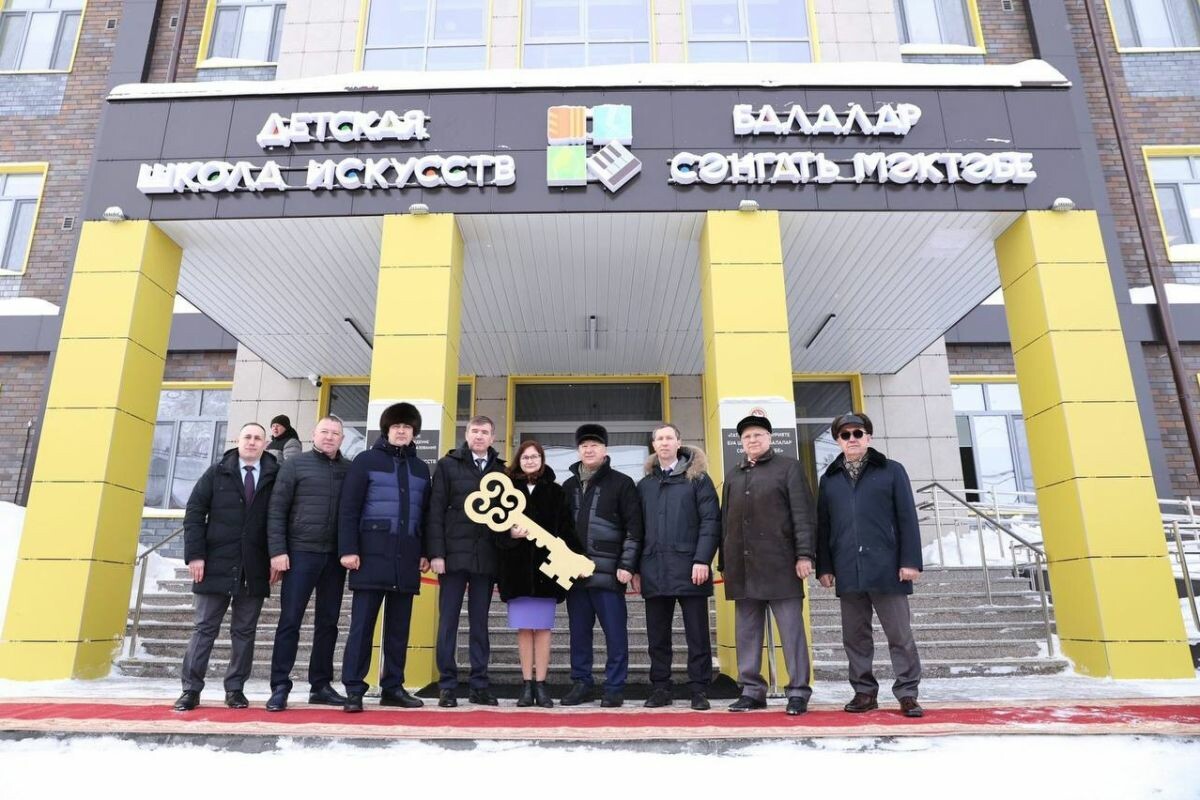В Буинске открылась новая детская школа искусств, в Черемшанском районе — ФАП