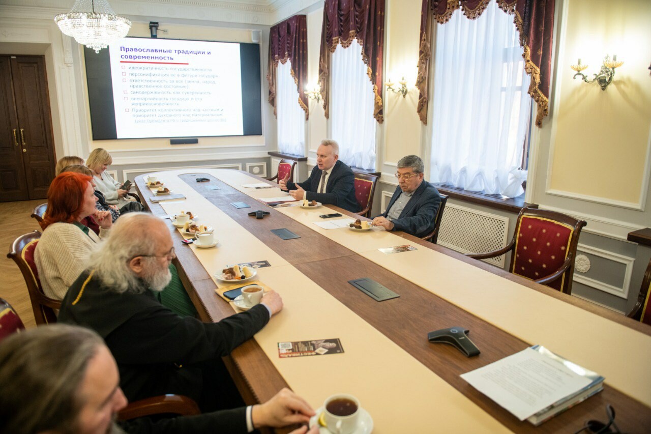Российские эксперты за круглым столом в Казани обсудили будущее отечественной культуры
