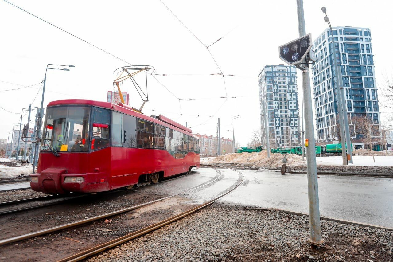В Казани установили первый «умный» трамвайный светофор