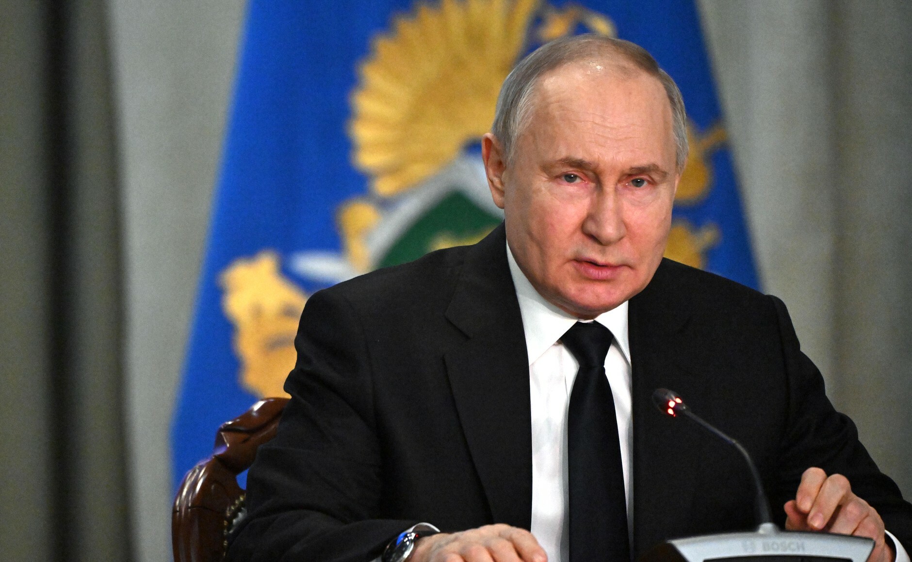 «9 трлн рублей — огромные деньги»: Путин поручил строго наказывать казнокрадов