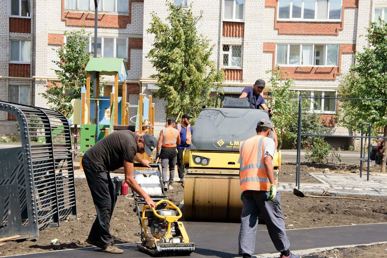 В Бугульме по проекту «Наш двор» благоустроят 25 территорий за 375 млн рублей