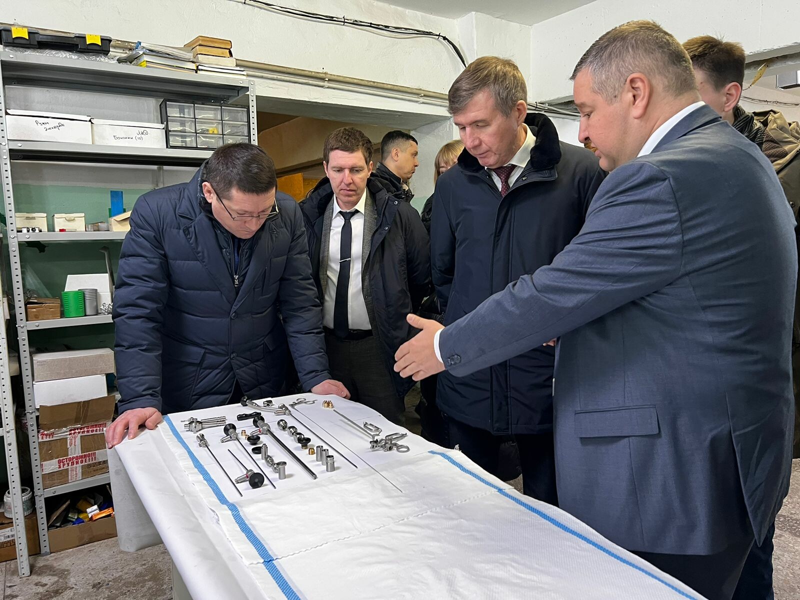 Шагиахметов оценил производство эндохирургического оборудования в Пестречинском районе