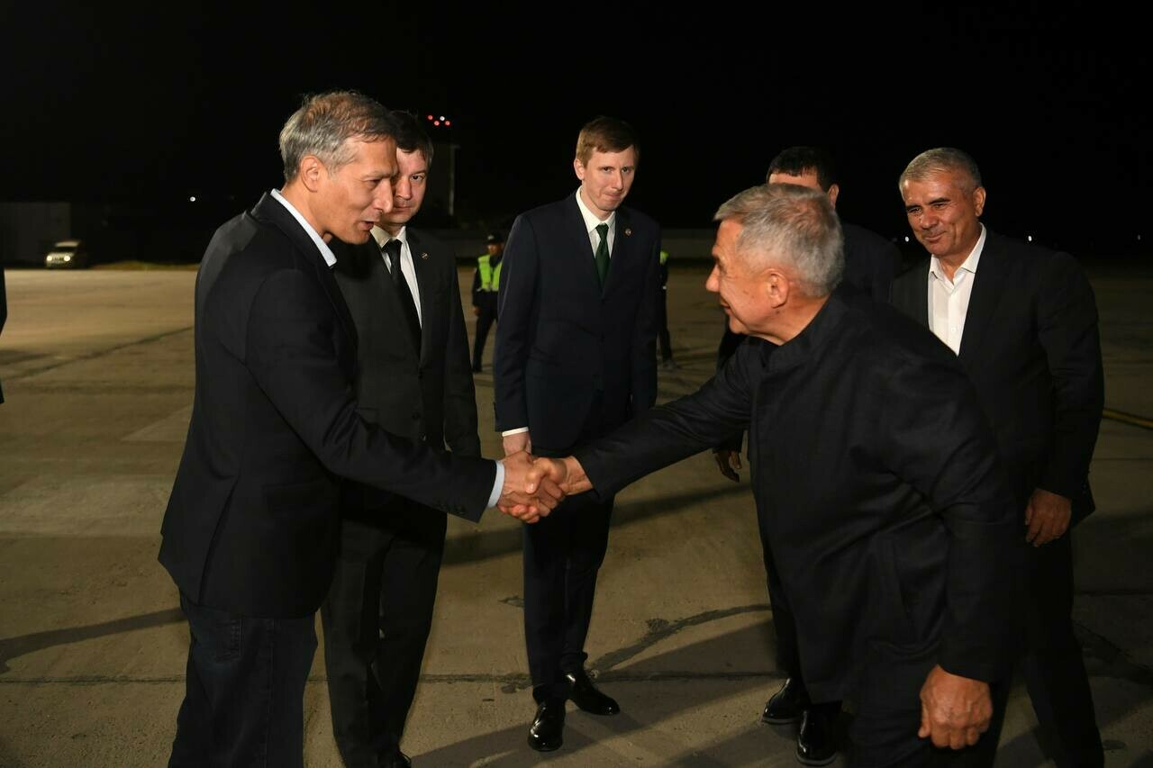 Минниханов прибыл с визитом в Узбекистан