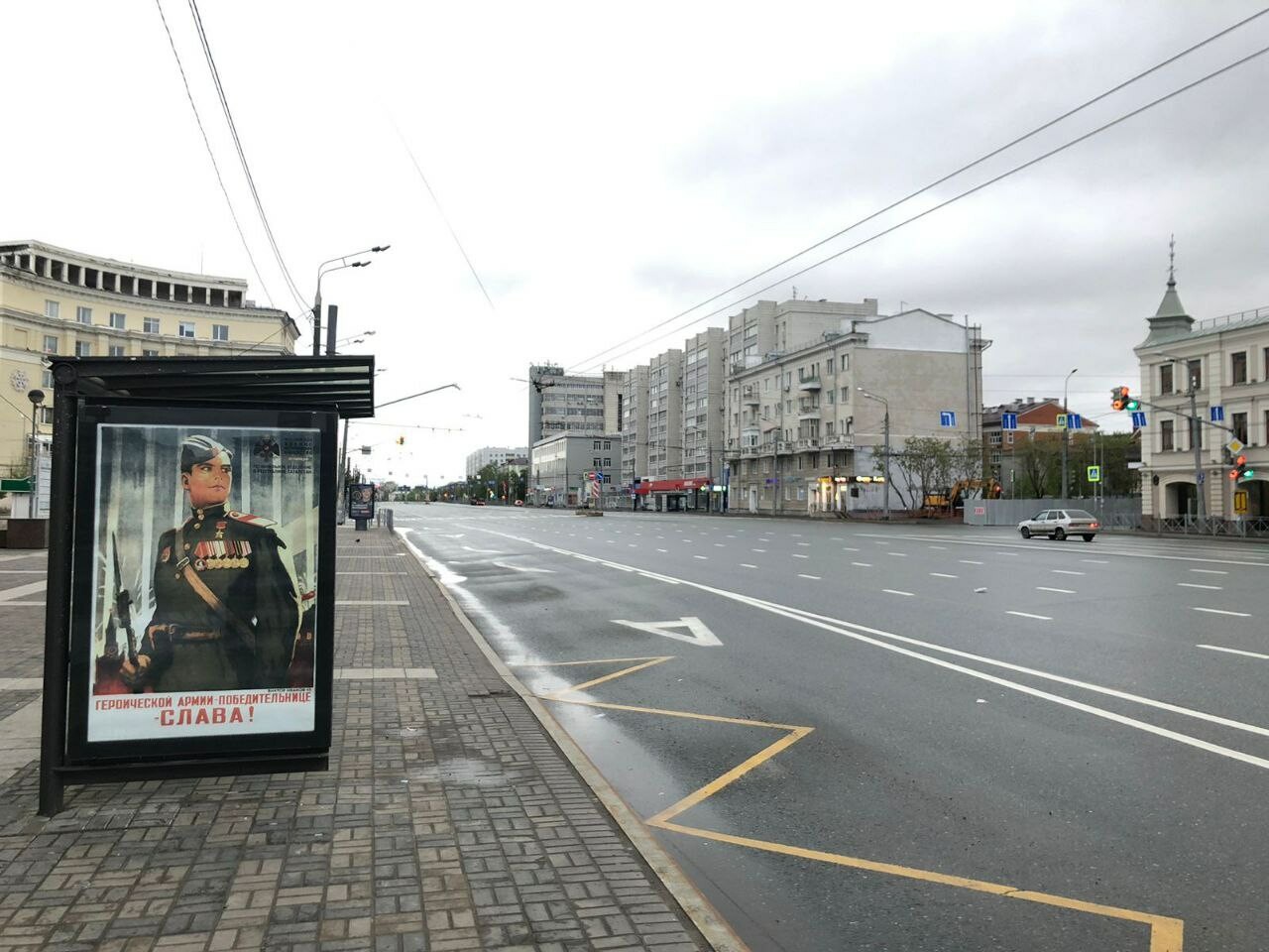 В Казани начали появляться советские плакаты в преддверии 9 мая - фото