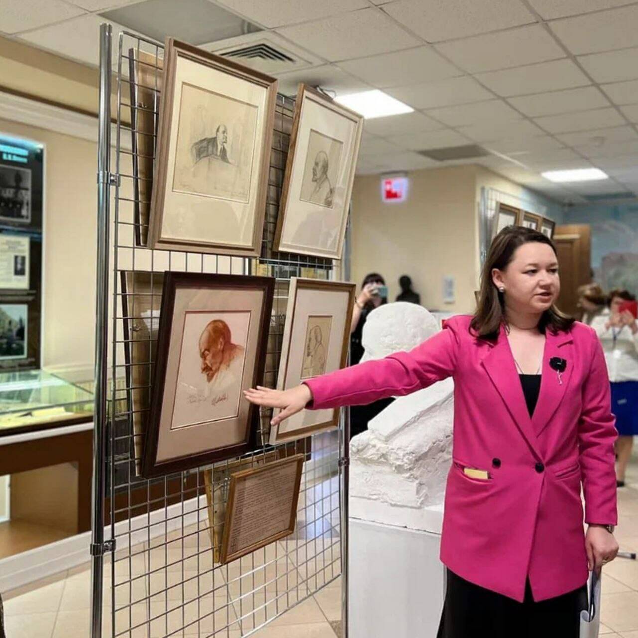 «Образ гения в искусстве»: в Казани стараются сохранить память о Ленине