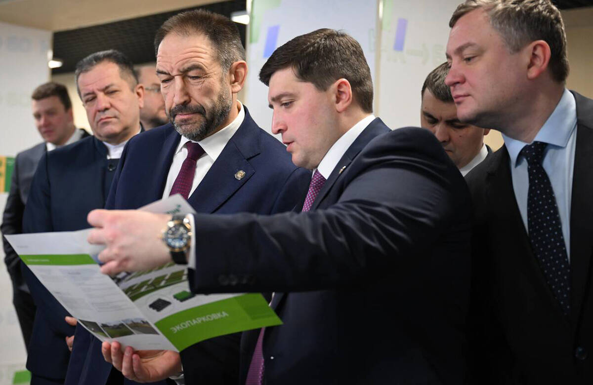 Алексей Песошин в Нижнекамске: «Вы в числе лидеров, но долги по ЖКУ неприемлемы!»