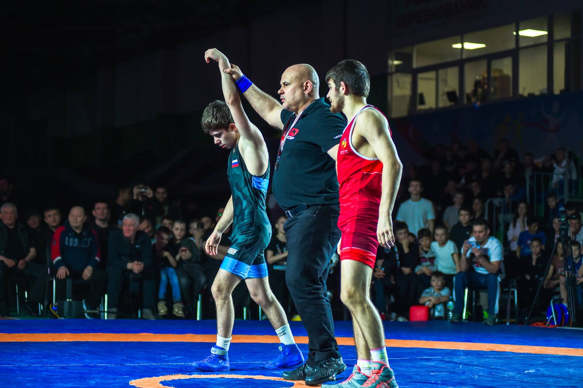 Турнир «М-7 OPEN14» собрал в Нижнекамске около 300 лучших борцов вольного стиля