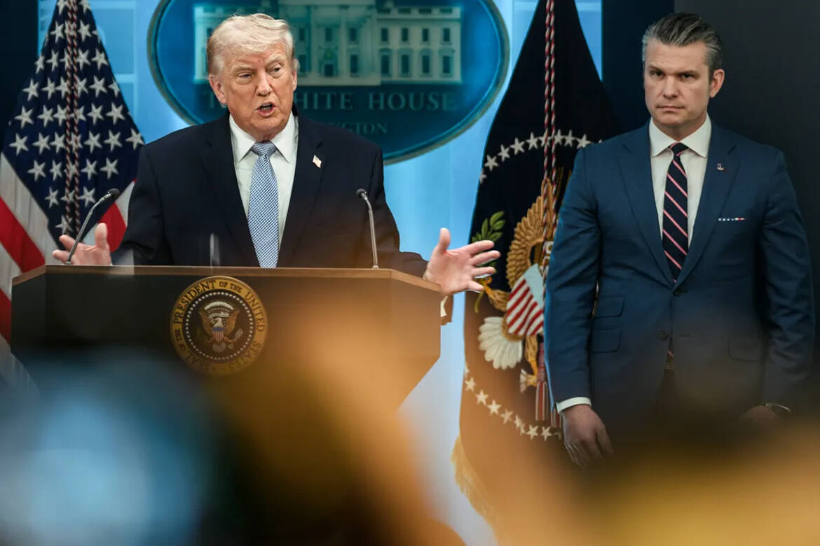 «Блокада на блокаду»: как Трамп обостряет конфликт с Ираном в Ормузском проливе