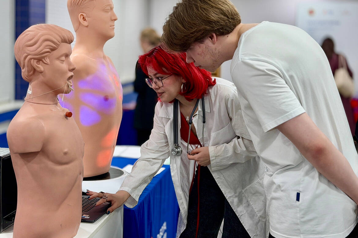 До 100 тыс. рублей и тысячи вакансий предлагают работодатели на ярмарке в Казани