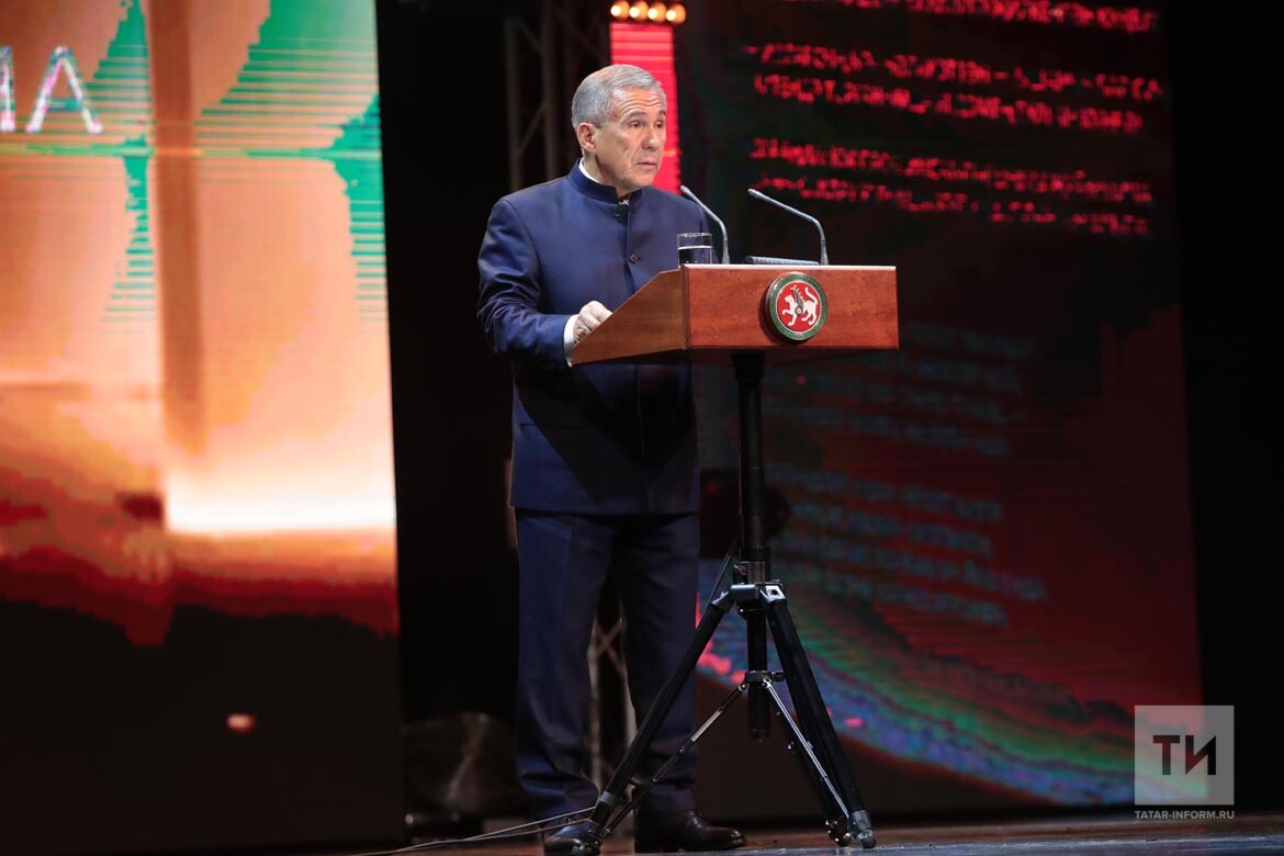 Рустам Минниханов: Творчество Тукая — путеводная звезда для татарского народа