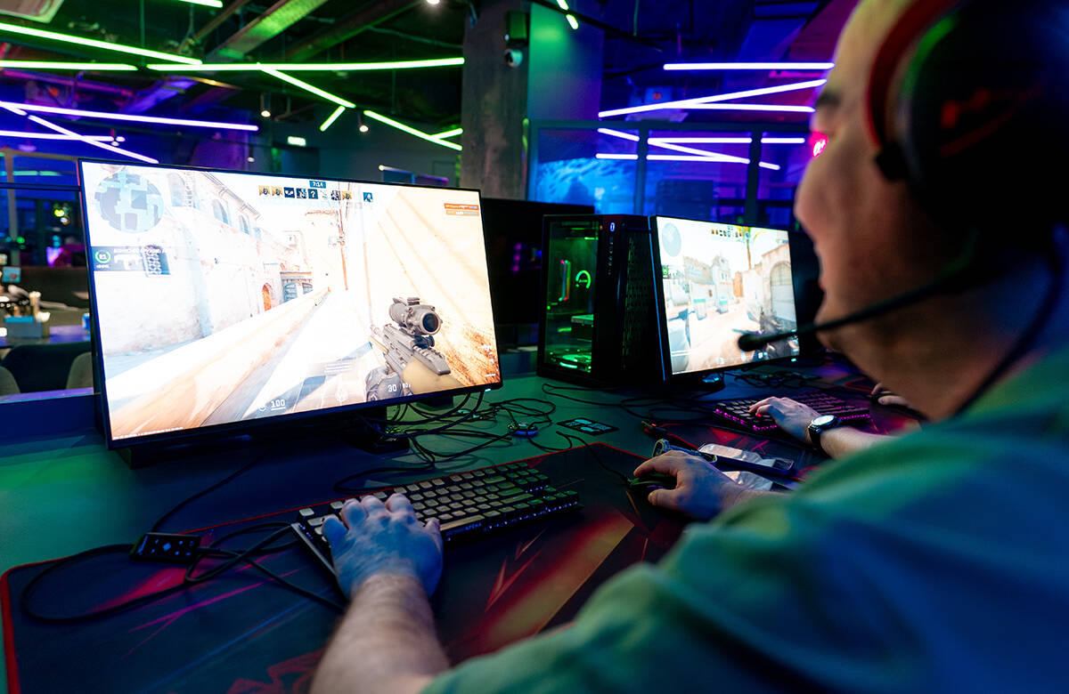 Турнир по Counter-Strike 2 для ветеранов СВО проходит в Казани