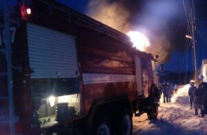 В крупном пожаре в Арске погиб 89-летний мужчина 