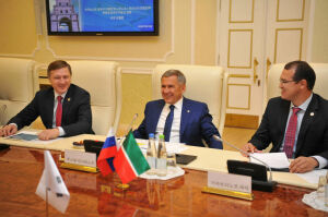 Президент Татарстана обсудил с послом Южной Кореи в РФ возможность прямого авиасообщения