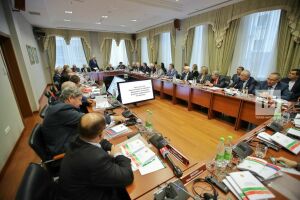 Леонид Якунин поддержал идею дополнить Конституцию РТ комментарием