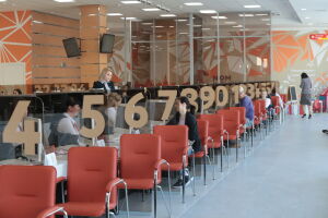 С начала ограничительных мер на прием в офисы МФЦ записались 285 тыс. человек 