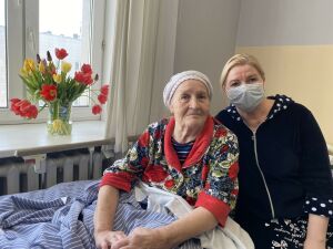 В РКБ Татарстана после перелома шейки бедра поставили на ноги 80-летнюю невесту 